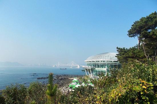 Nurimaru APEC House