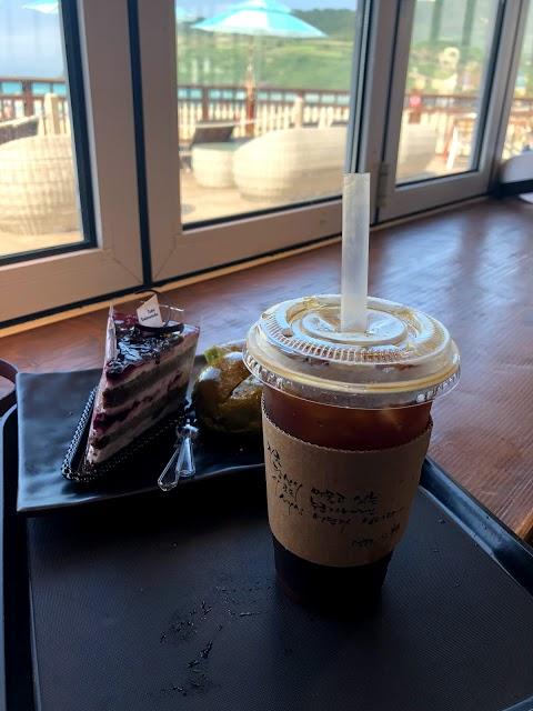 Cafe Delmoondo