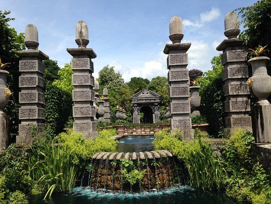 The Earl's Garden