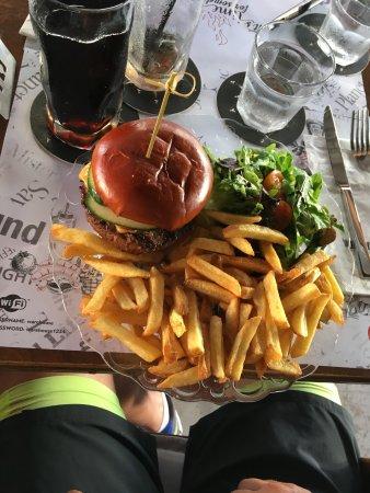 Warehouse Bar & Kitchen