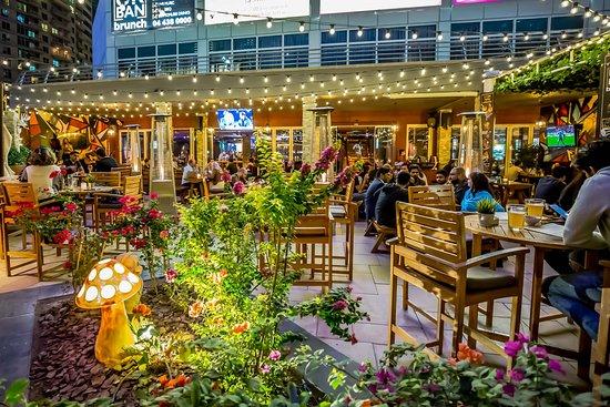 Urban Bar & Kitchen