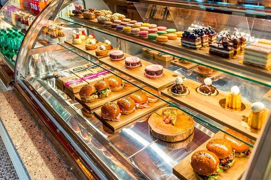 Cafe Madeleine