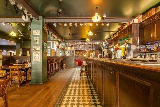 The Rose Irish Pub