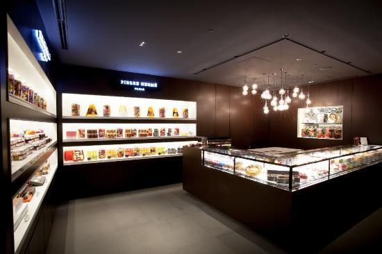 PIERRE HERME PARIS Boutique