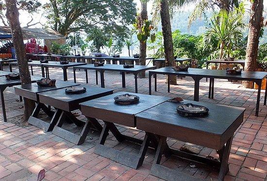 Riverside Barbecue