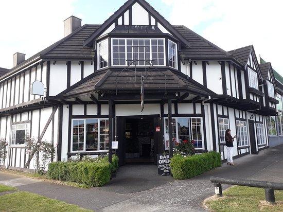 Fox & Hounds Taupo