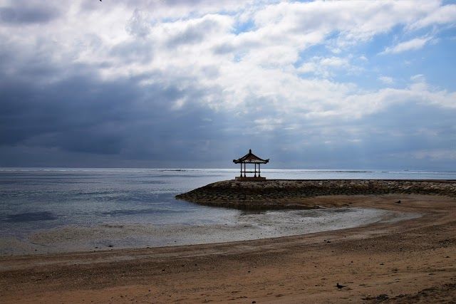 Pantai Semawang
