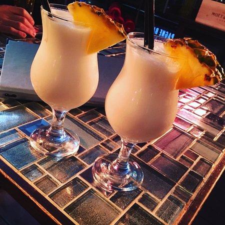 Ebony Champagne Bar
