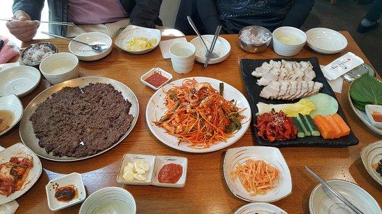 Yukjeon Hoegwan