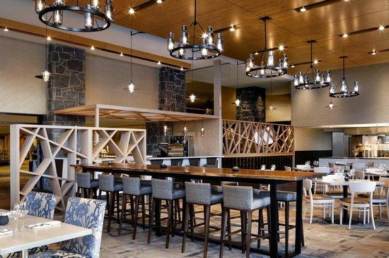 Grill & Vine