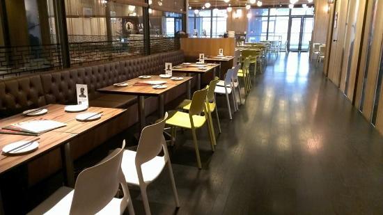 Kiki Eslite BanChiao Branch