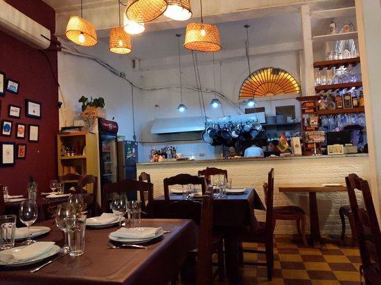 Rene Cafe