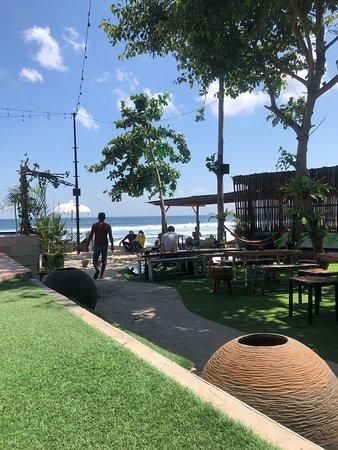 Lucky Wins Beach Lounge