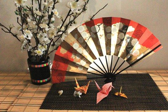 Aki Sushi & Japanese Cafe