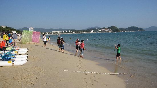 Dadonghai Beach