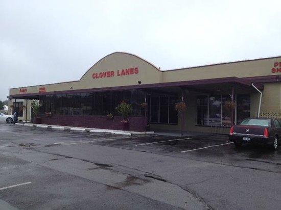 Clover Lanes