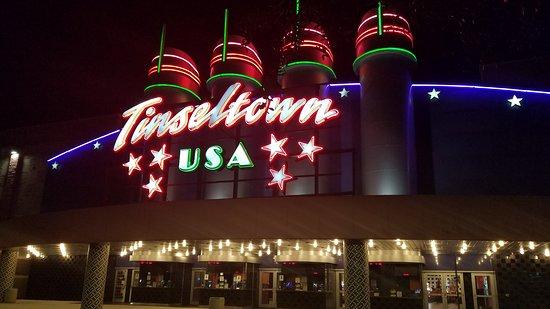 Cinemark Tinseltown and XD