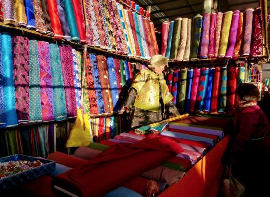 Naran Tuul Market