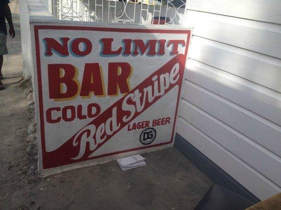 No Limits Bar