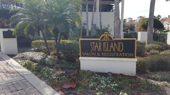 Star Island Resort's Star Bar