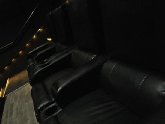 Landmark Cinemas 16 Country Hills