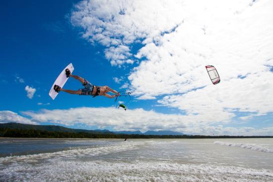 Windswell Kitesurfing and Standup Paddle