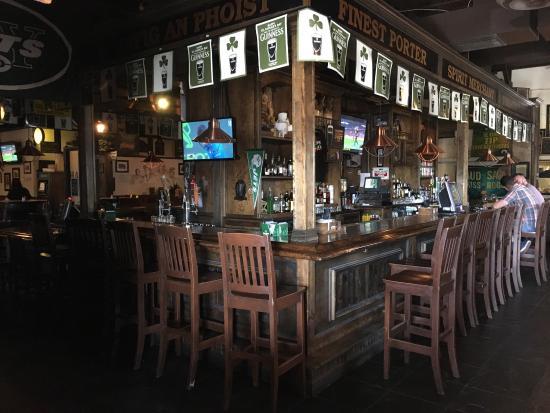 Tim Finnegan's Irish Pub