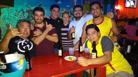 IGUANA'S Bar Zihuatanejo
