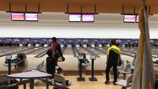 Artha Gading Bowling Center