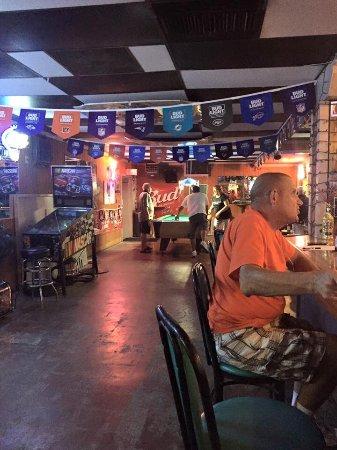 Escapades Bar