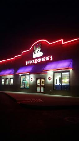 Chuck E. Cheese's