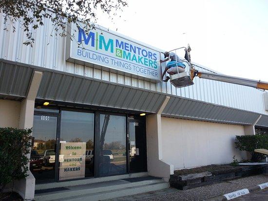 Mentors & Makers