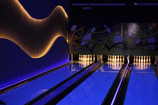 Switch Gocek Bowling Billiards Bar