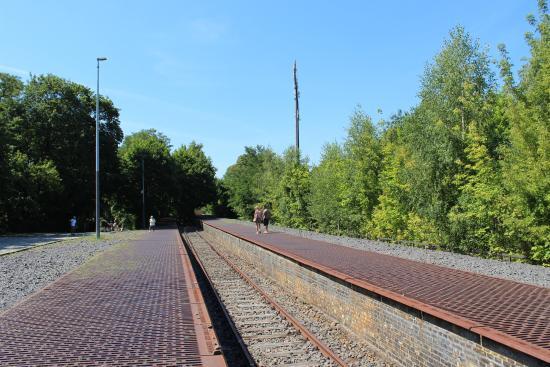 Mahnmal Gleis 17