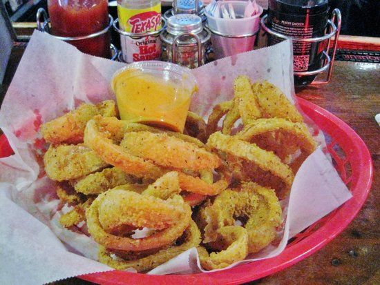 Wings & Ale