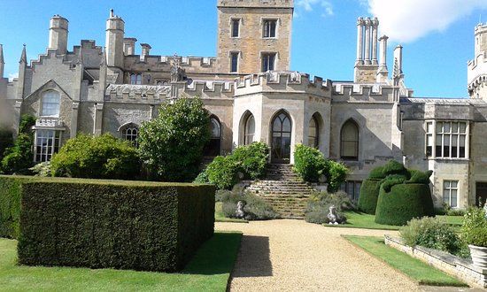 Elton Hall