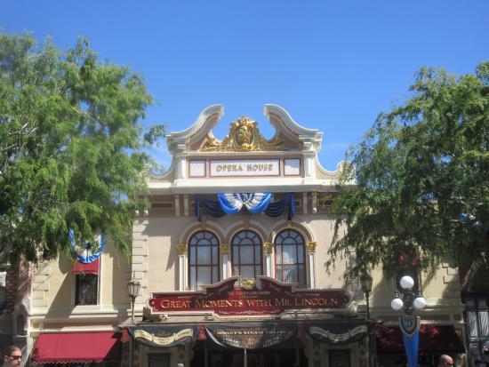The Disney Gallery