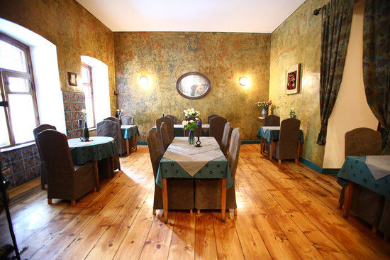 Dolmama Restaurant