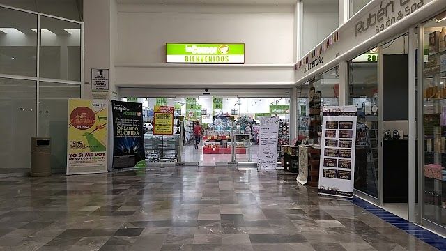 Plaza Manzanillo