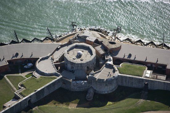 Hurst Castle