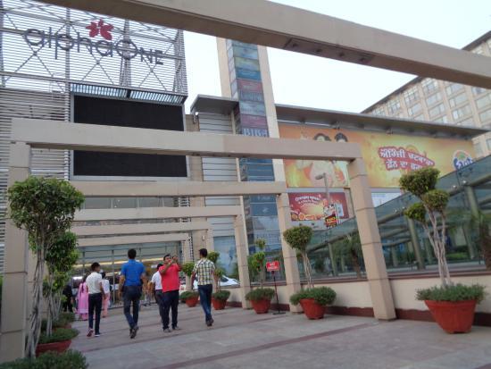 Alpha One Mall