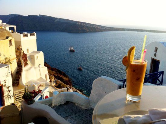 Kastro Oia Restaurant