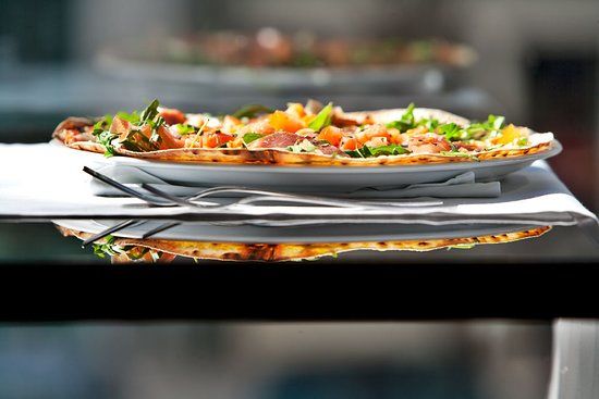 Duk - Pizzeria & Steakhouse