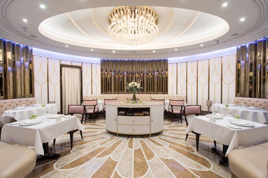 The Oval Restaurant