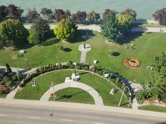 Dieppe Gardens