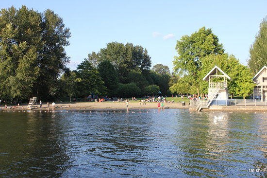 Newcastle Beach Park