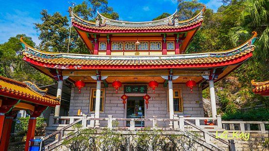 Nanputuo Temple