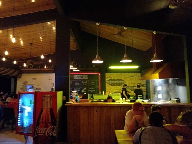 Burgers & Beers