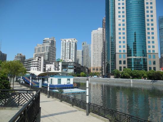 Suzhou River