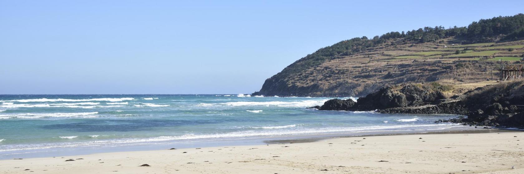 Hamdeok Beach